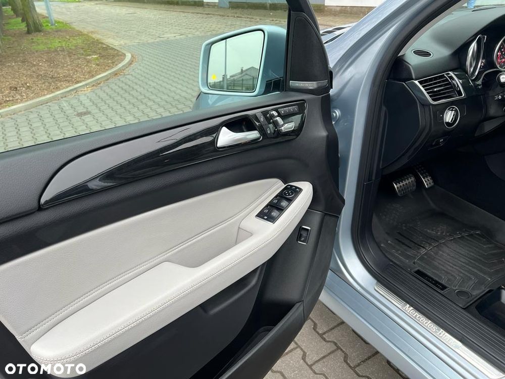 Mercedes-Benz GLE 400 4-Matic 9G-TRONIC - 13