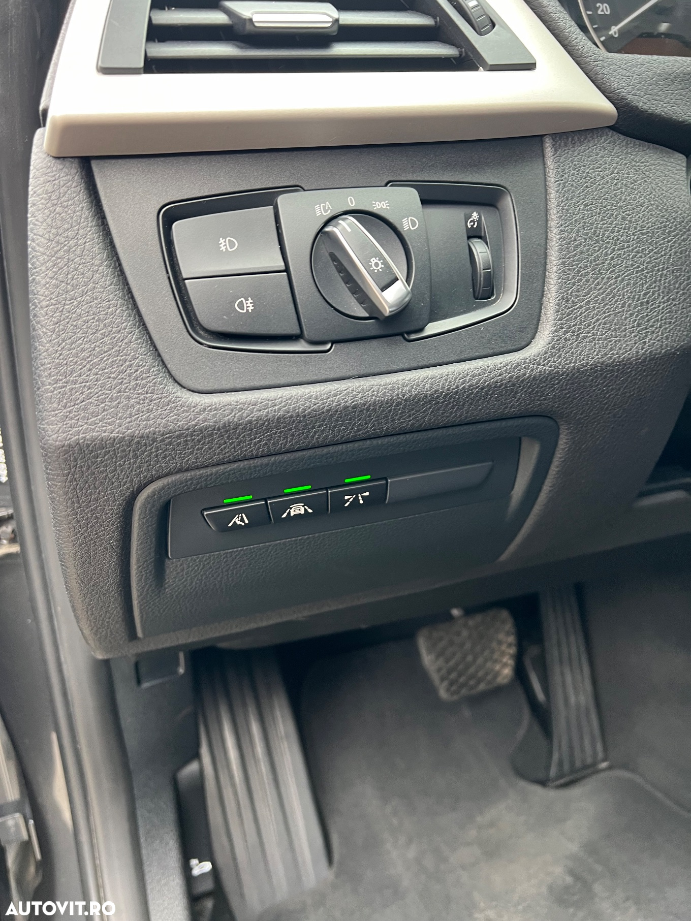 BMW Seria 3 318d Aut. - 10