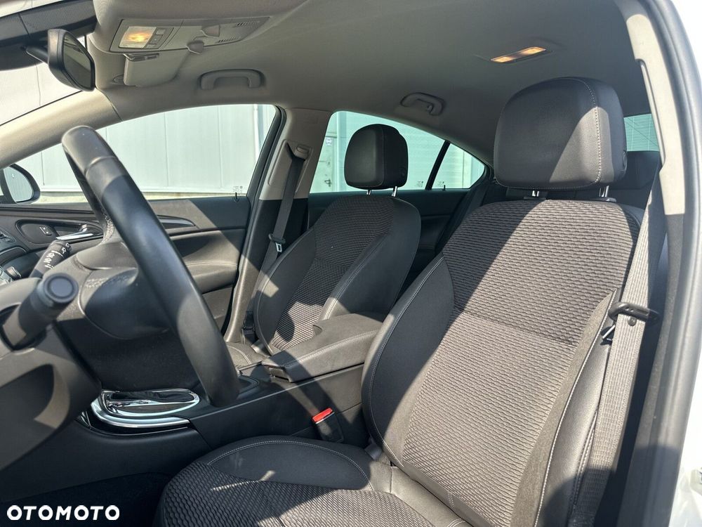Opel Insignia 1.6 T Cosmo - 13
