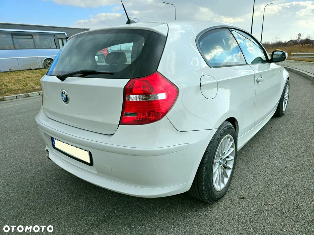 BMW Seria 1 116d DPF Edition Lifestyle - 9