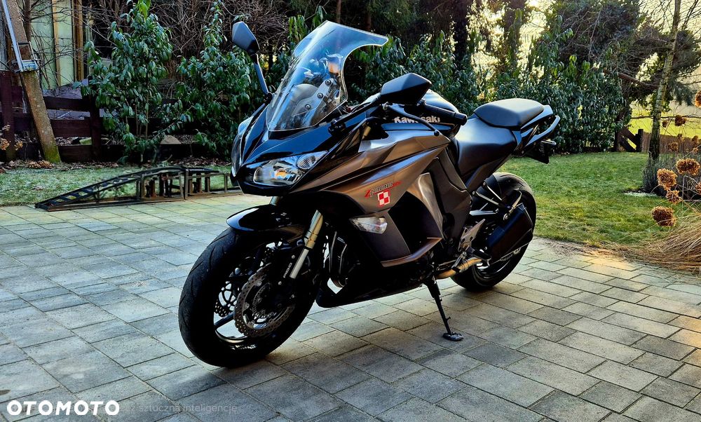 Kawasaki Ninja 1000 SX - 11
