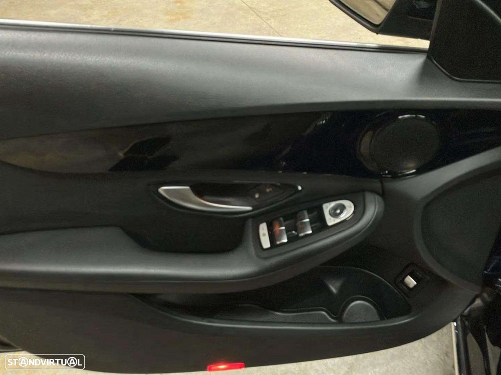 Mercedes-Benz C 200 - 20