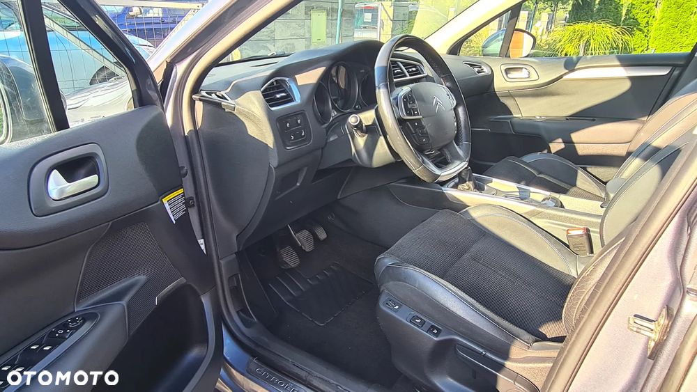 Citroën C4 1.6 VTi Exclusive - 10