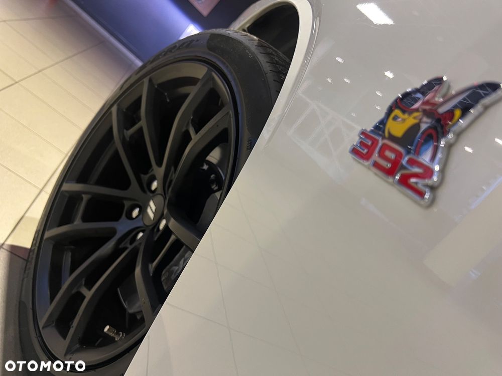 Dodge Challenger 6.4 Scat Pack - 18