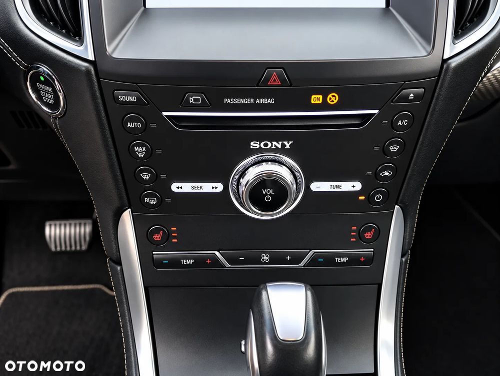 Ford Edge - 26