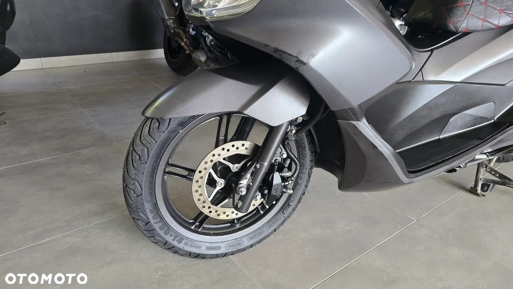 Honda PCX - 5