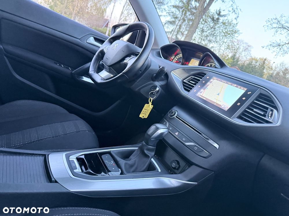 Peugeot 308 - 6