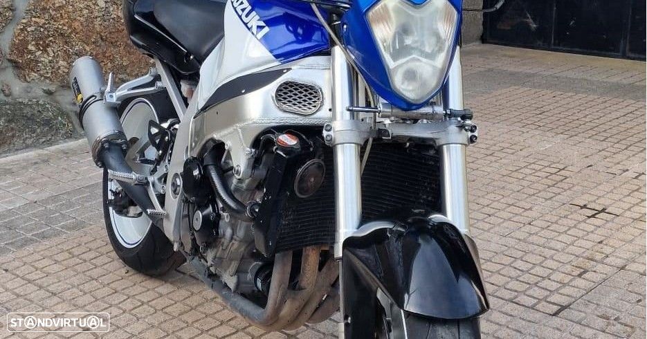 Suzuki GSX-R 750 - 1