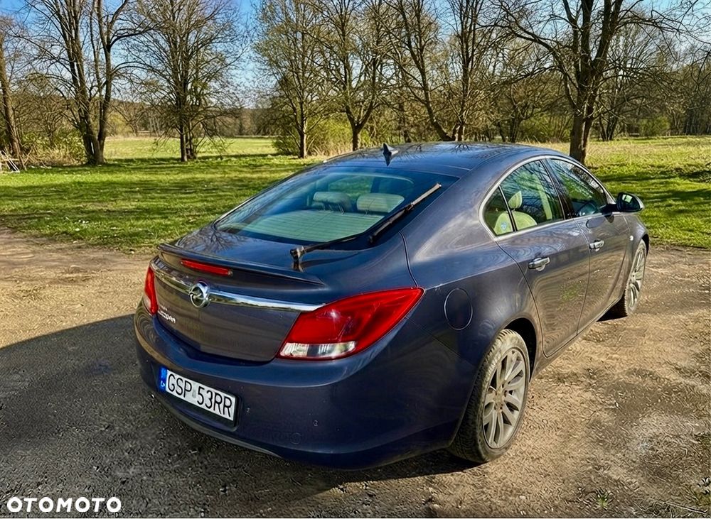 Opel Insignia 2.0 CDTI Cosmo - 3