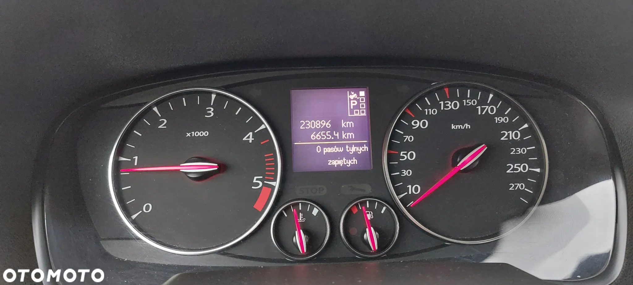 Renault Laguna Grandtour dCi 175 FAP GT - 25