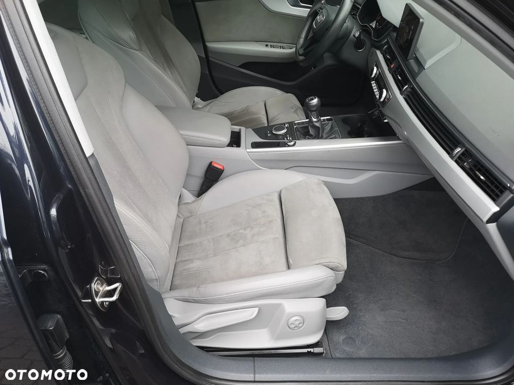 Audi A4 Avant 2.0 TDI design - 27
