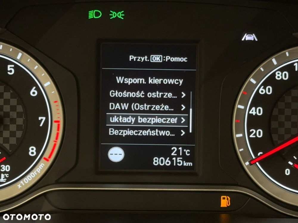 Hyundai i20 - 21