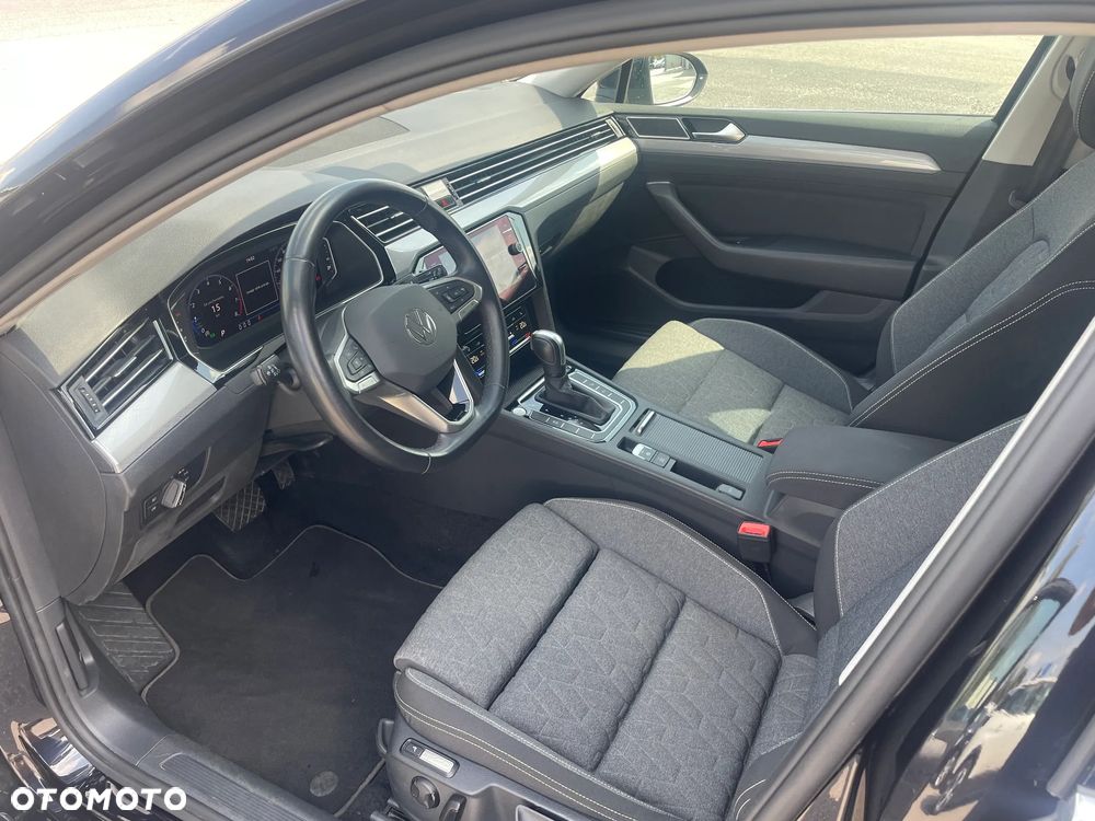 Volkswagen Passat 2.0 TSI Business DSG - 13