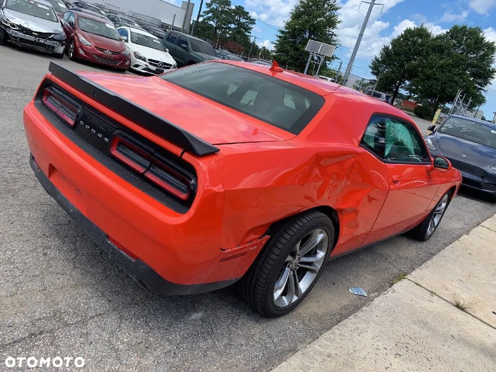 Dodge Challenger 5.7 R/T Shaker - 25