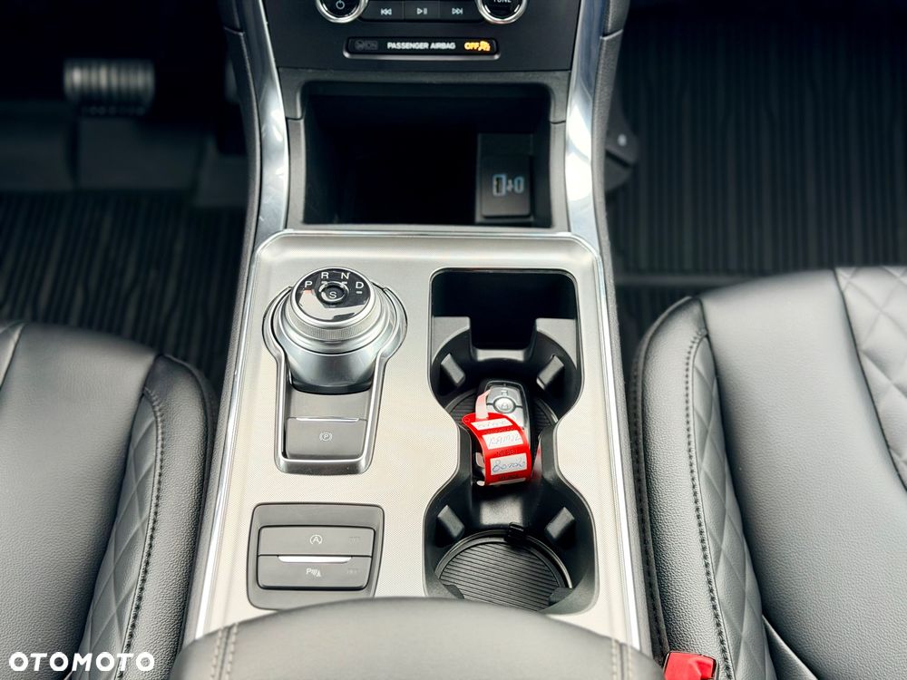 Ford Edge - 31