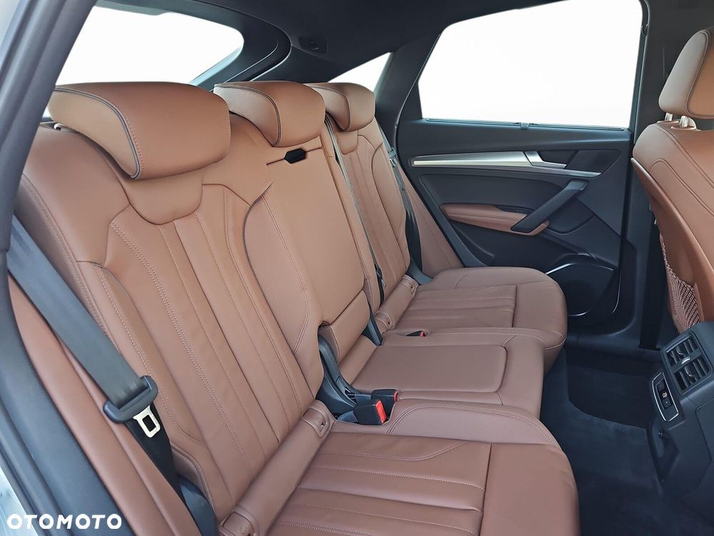 Audi Q5 Sportback - 32