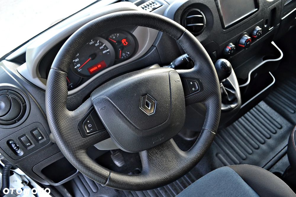 Renault Master - 22
