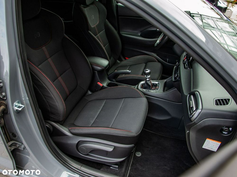 Hyundai i30 - 34