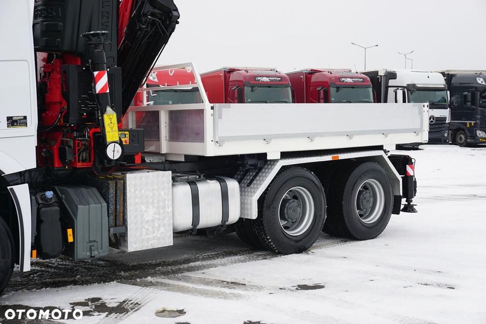 Mercedes-Benz / AROCS / 2651 / 6 X 4 / FASSI F 455 / WYS. 14,6 M / PILOT - 37