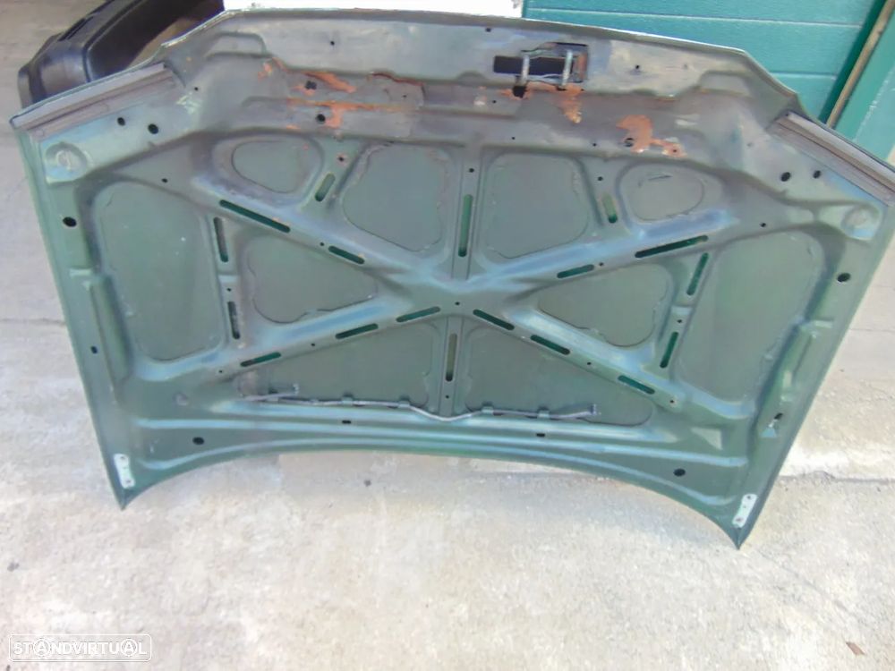 Mitsubishi Space star/cargo capot - 3