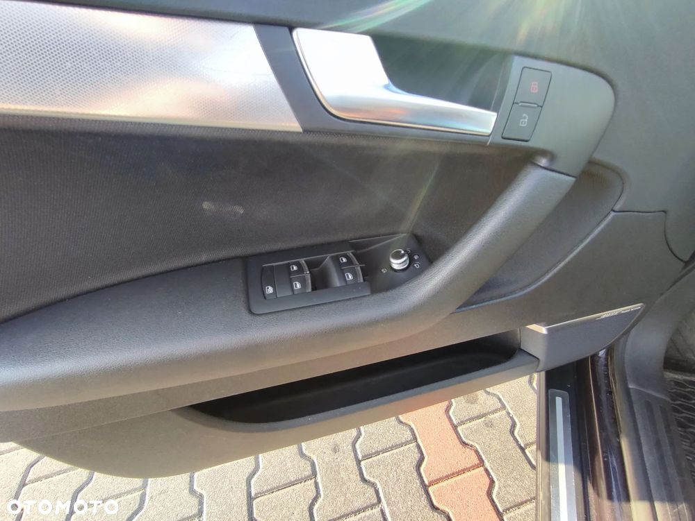Audi A3 Sportback 1.8 TFSI Ambition - 16