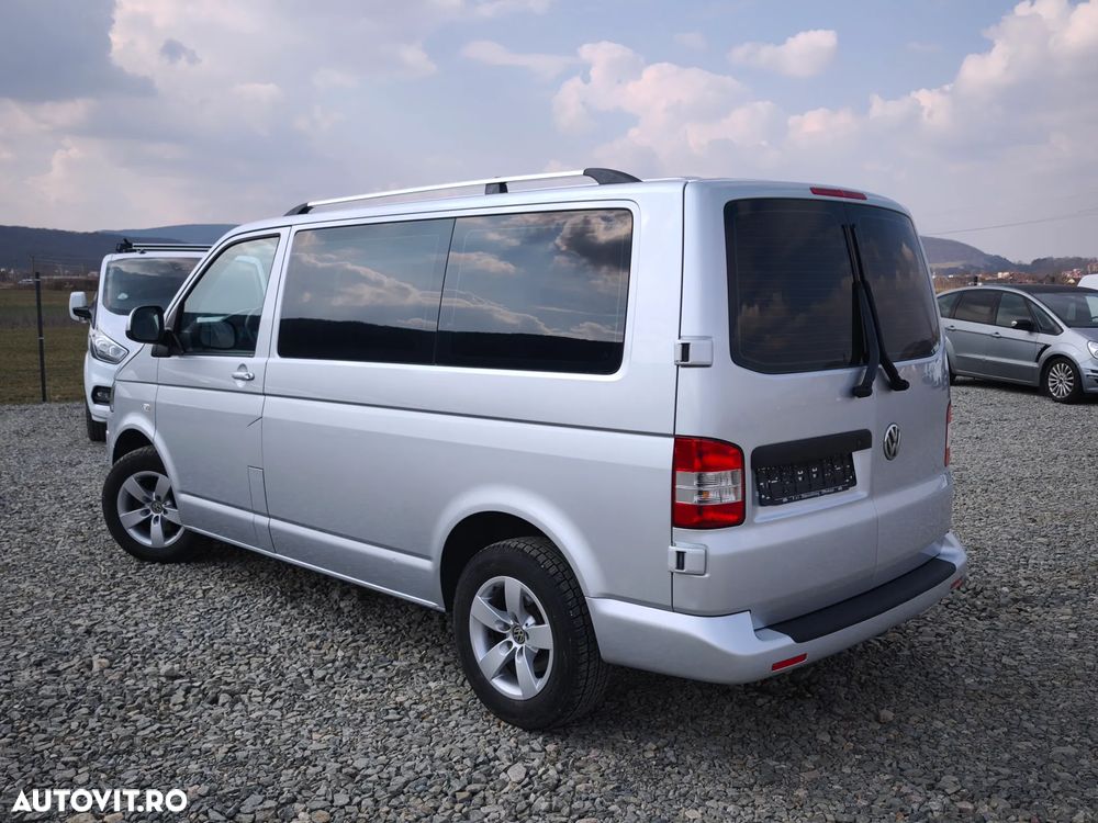 Volkswagen Caravelle - 7