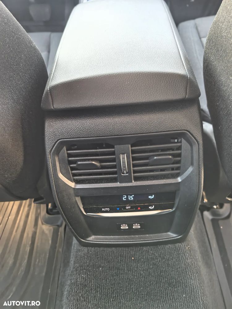 BMW Seria 3 320i AT - 14