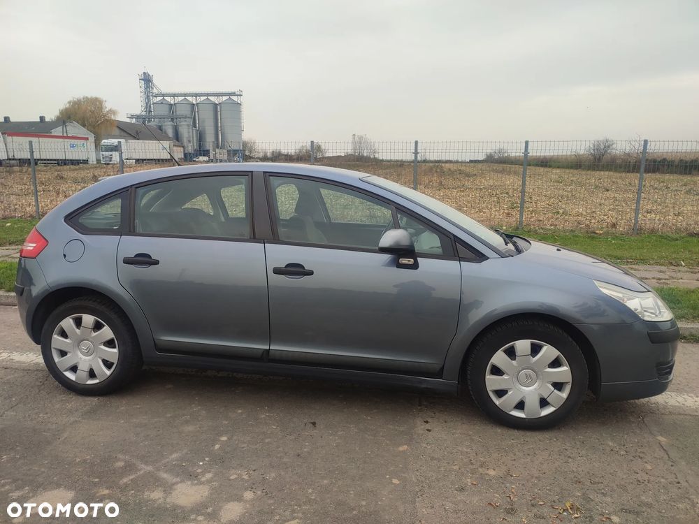 Citroën C4 1.4 16V SX - 6
