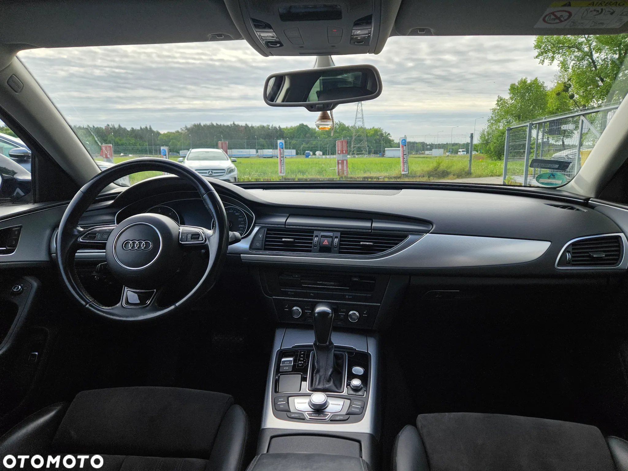 Audi A6 Avant 2.0 TDI Ultra S tronic - 22