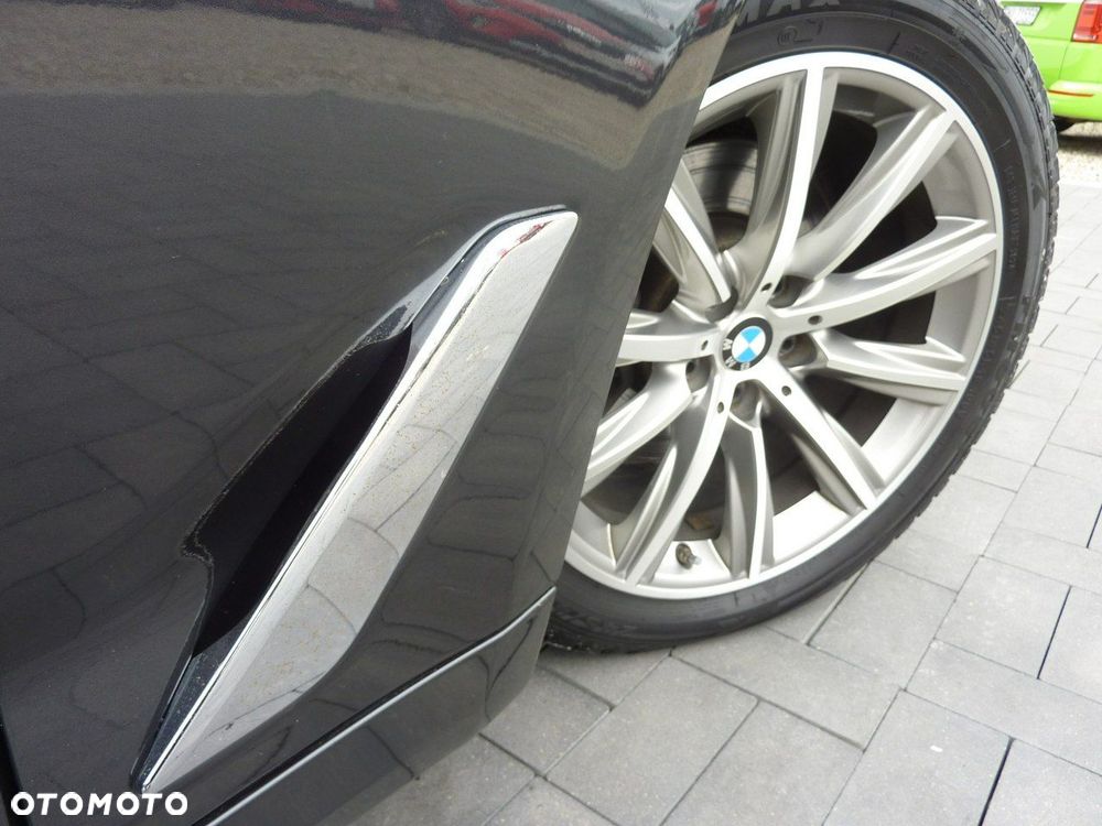 BMW Seria 5 - 38