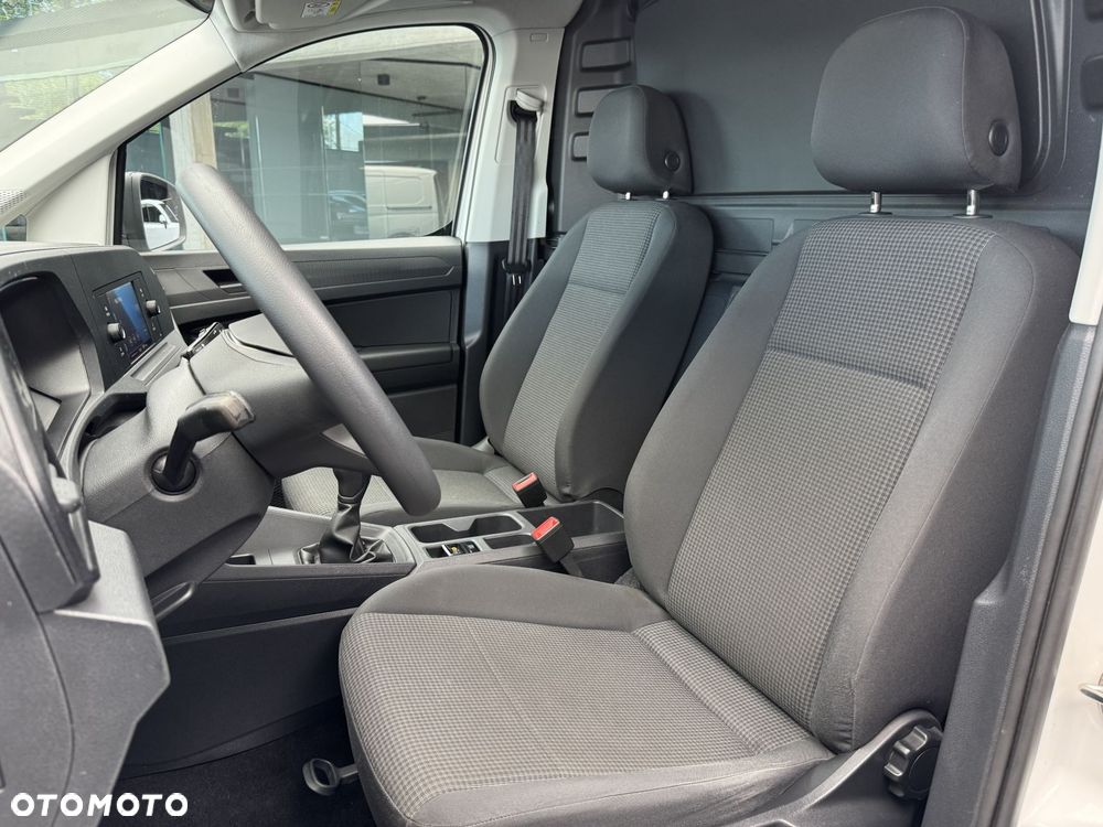 Volkswagen Caddy - 12