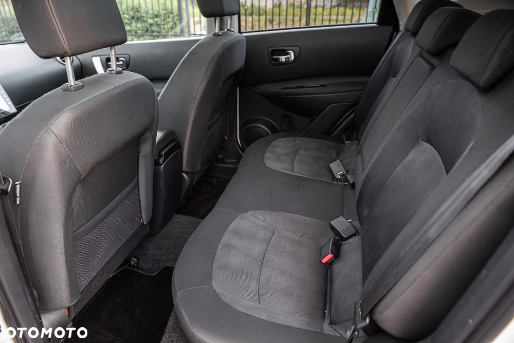 Nissan Qashqai - 23