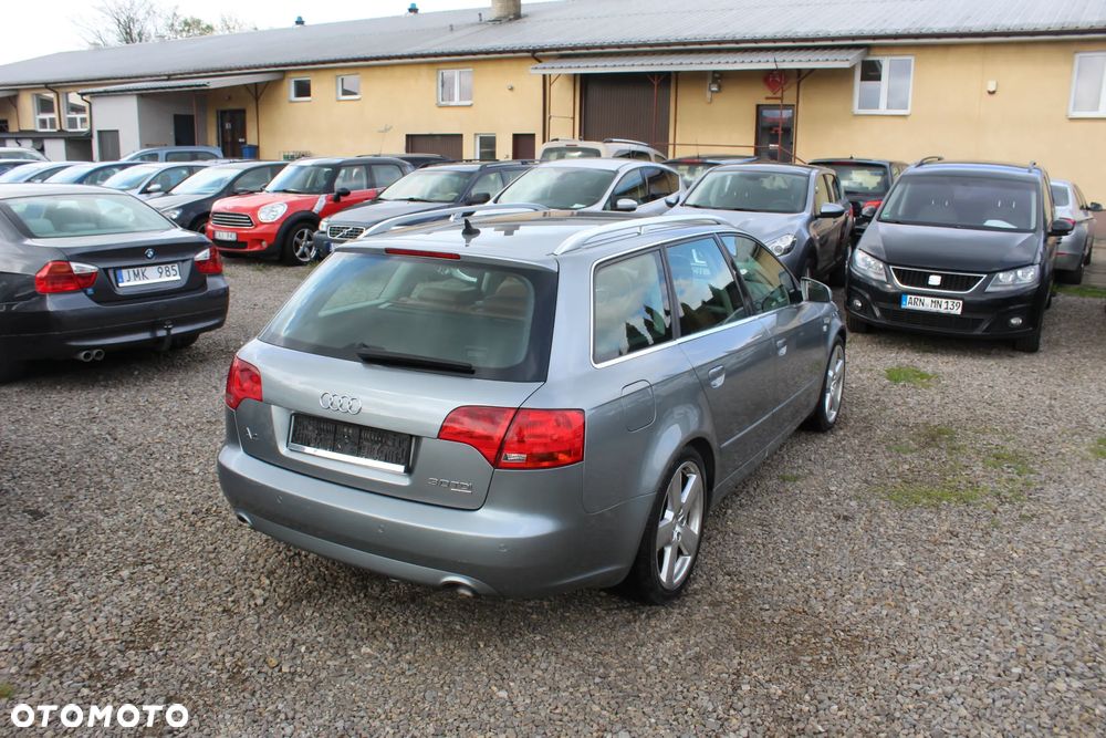 Audi A4 Avant - 4