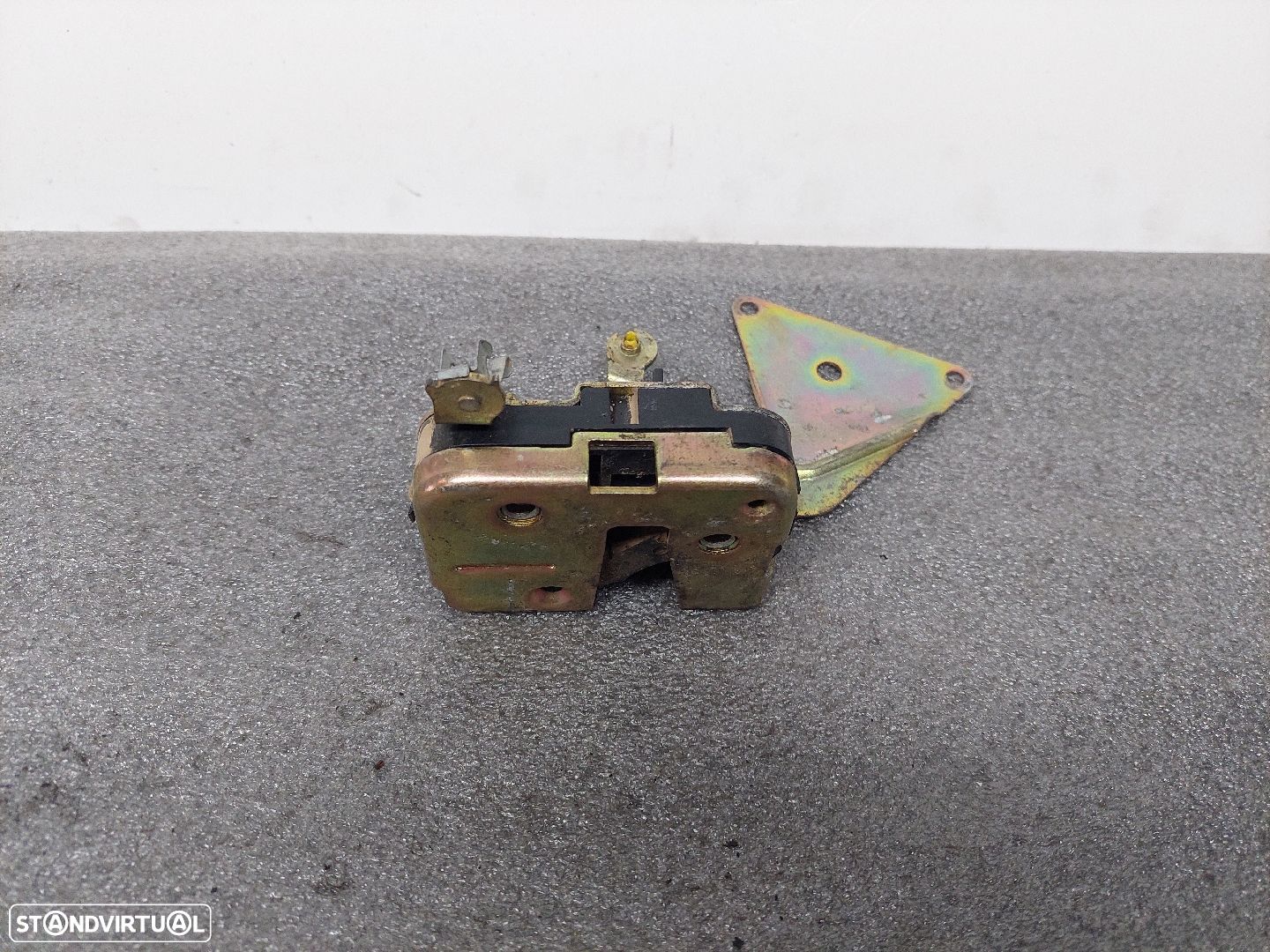 Fecho Porta Frente Dto Volvo S40 I (644) - 1