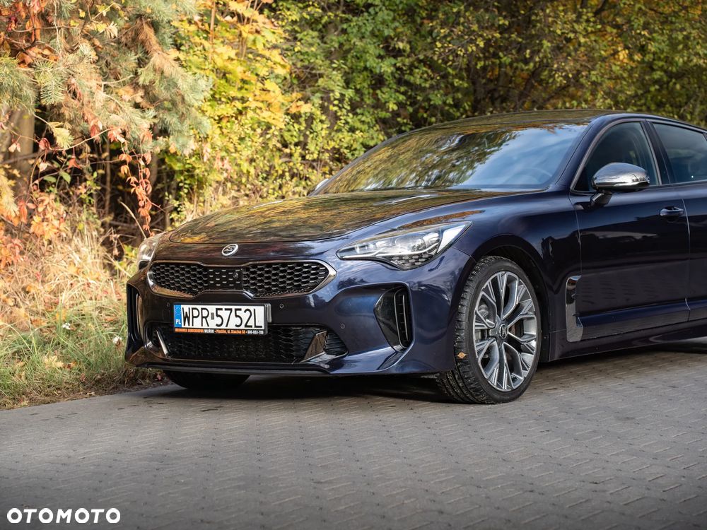 Kia Stinger 2.0 T-GDI GT Line - 3