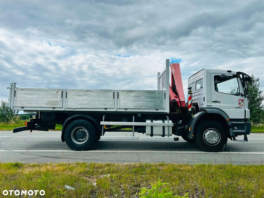 Mercedes-Benz AXOR - 13