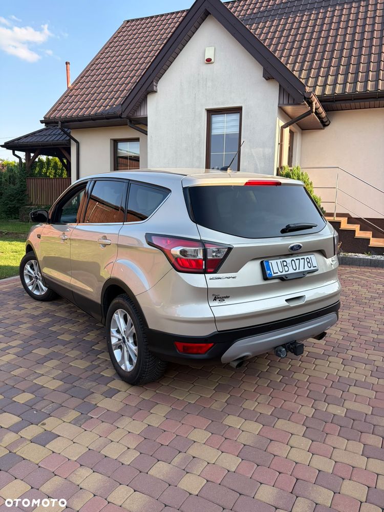 Ford Escape - 28