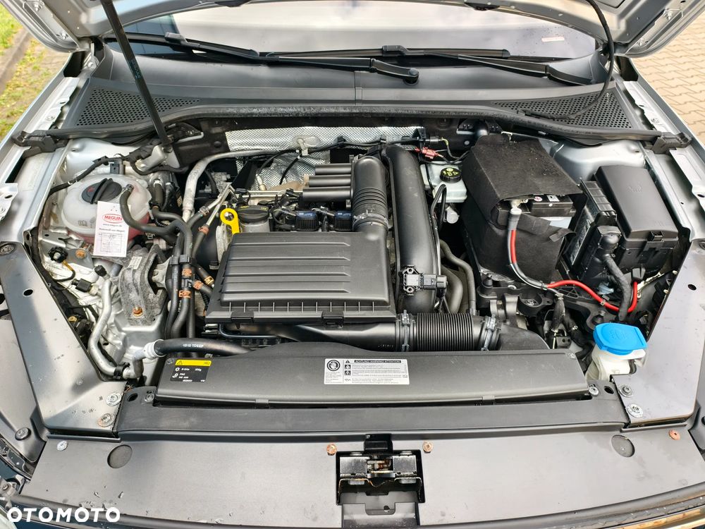 Volkswagen Passat 1.4 TSI ACT (BlueMotion Technology) Comfortline - 29
