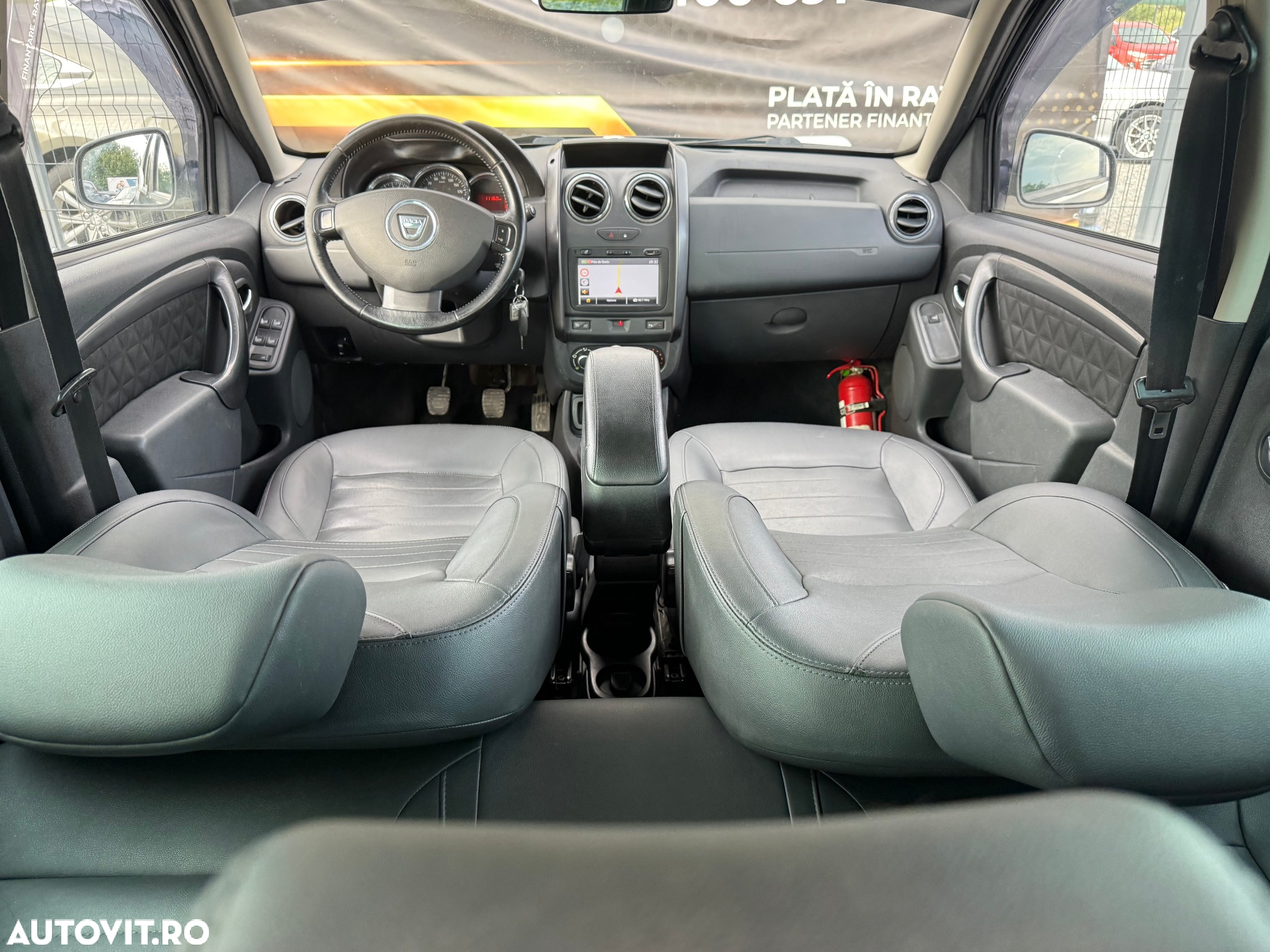 Dacia Duster 1.5 dCi 4x4 Laureate - 8