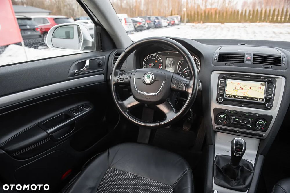 Skoda Octavia 2.0 TDI DPF 4x4 Ambition - 16