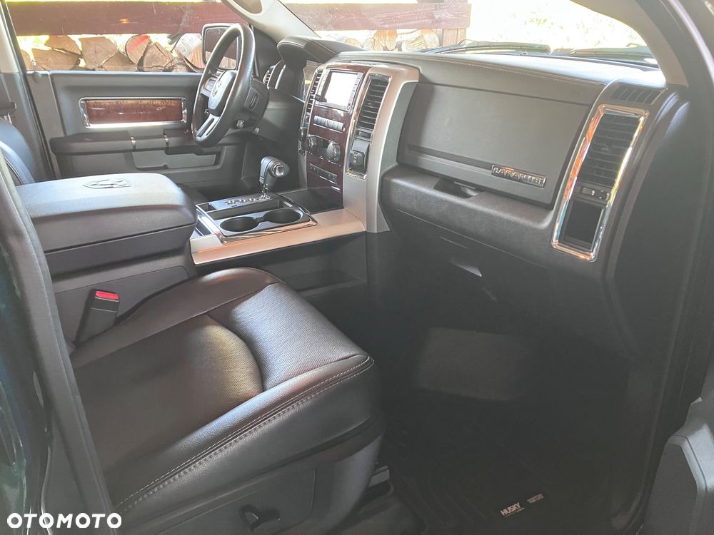 Dodge RAM 5.7 4x4 - 15