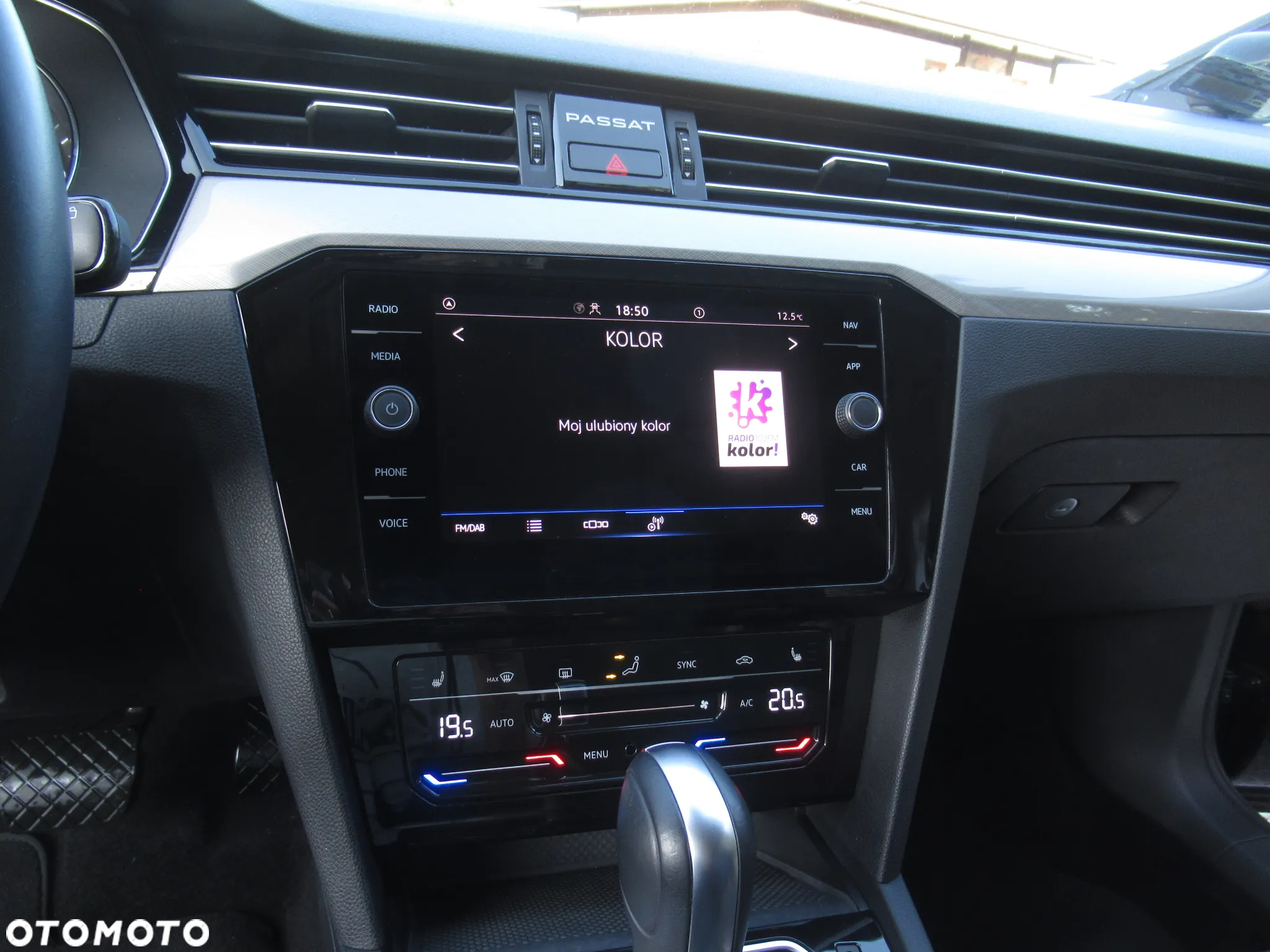 Volkswagen Passat 2.0 TSI Business DSG - 16