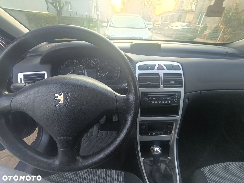 Peugeot 307 1.4 Oxygene - 7