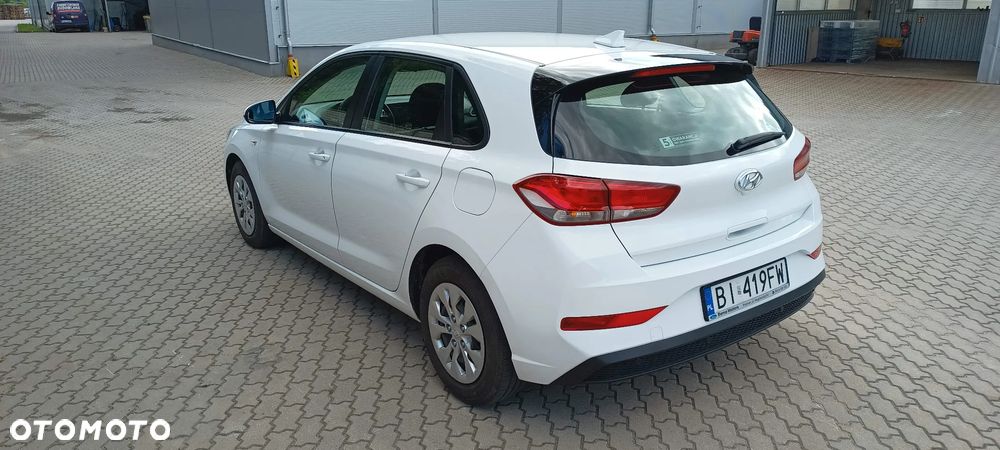 Hyundai i30 1.5 DPI Modern - 6