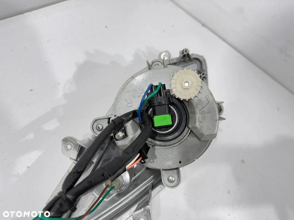 Lampa przód prawa Sym Joyride 125 - 7