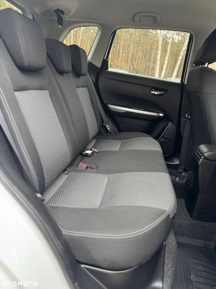 Suzuki Vitara 1.4 Boosterjet Allgrip Comfort+ - 34