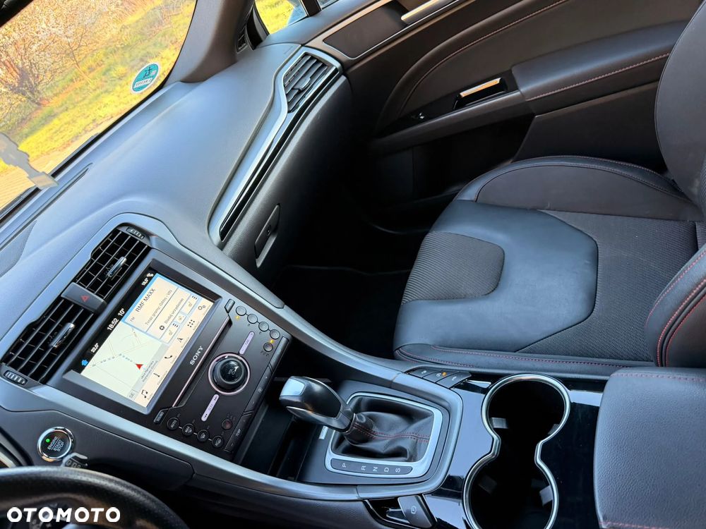 Ford Mondeo 2.0 TDCi STart-Stopp PowerShift-Aut Vignale - 17