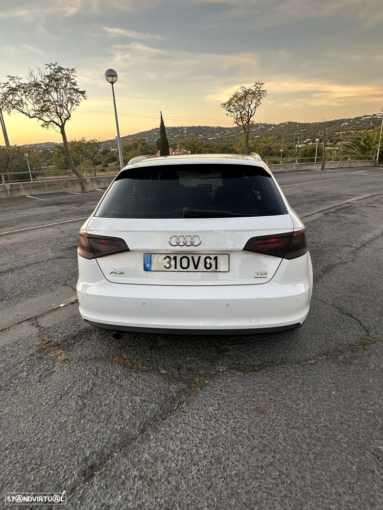 Audi A3 Sportback - 3