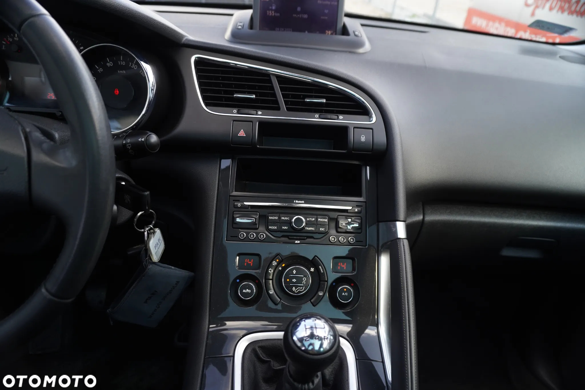 Peugeot 3008 1.6 Active - 21