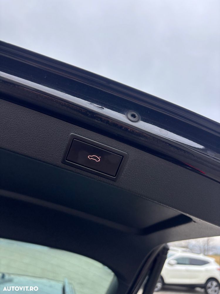 Skoda Octavia 2.0 TDI STYLE DSG - 9